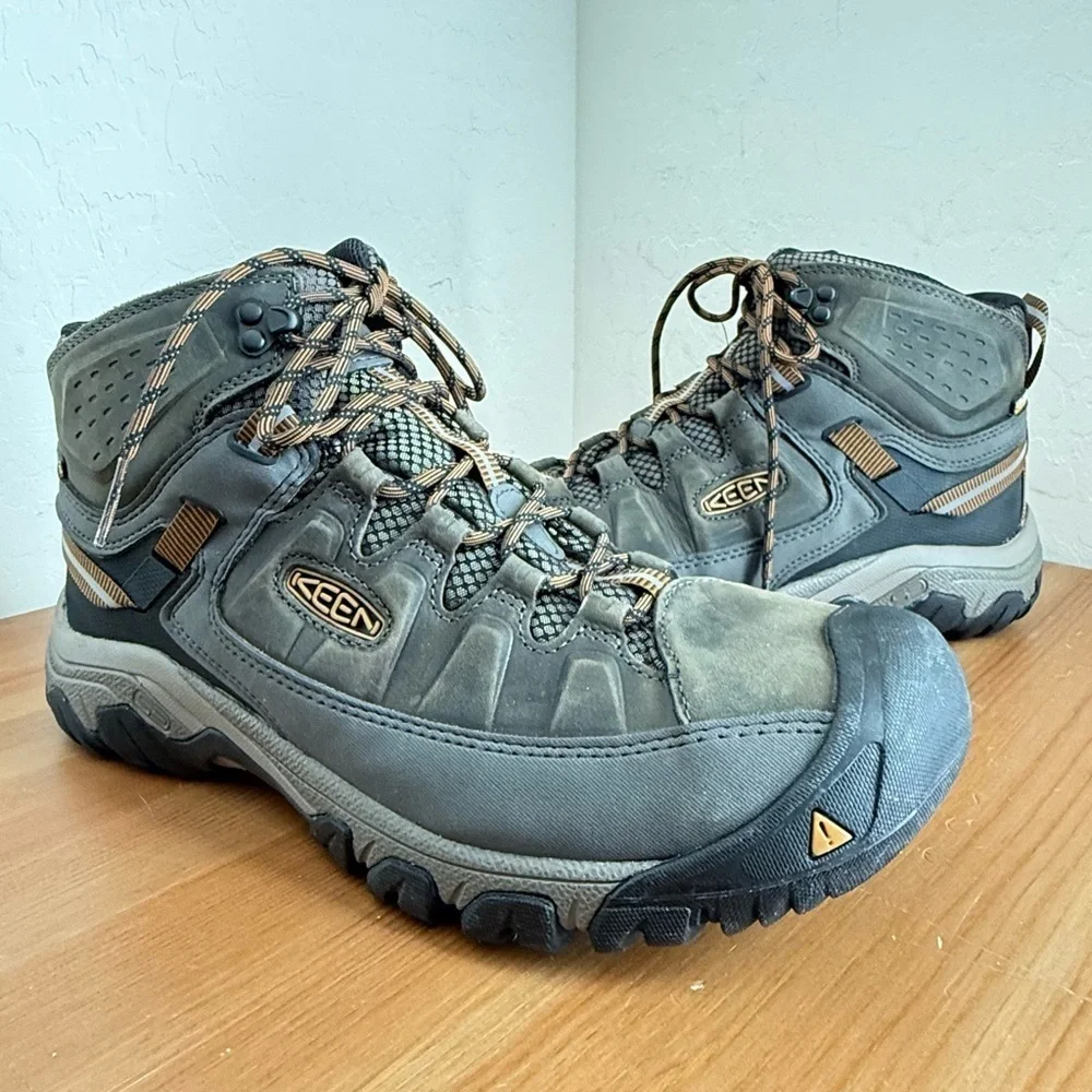 NEW Keen Targhee III MID WP Black Olive/ Golden Brown Men’s Size 12
